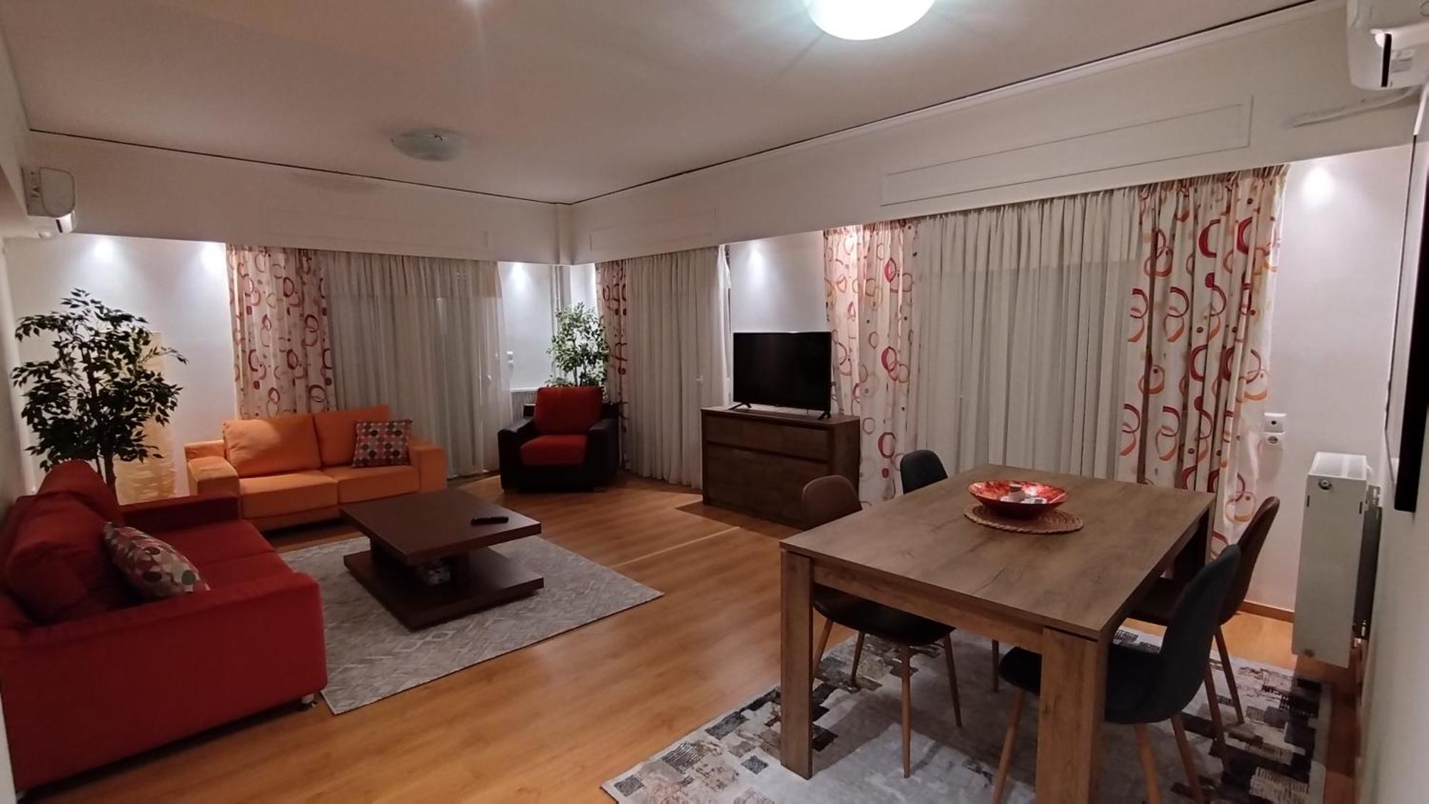 Spacious Flat Ideal For Families Atenas Exterior foto