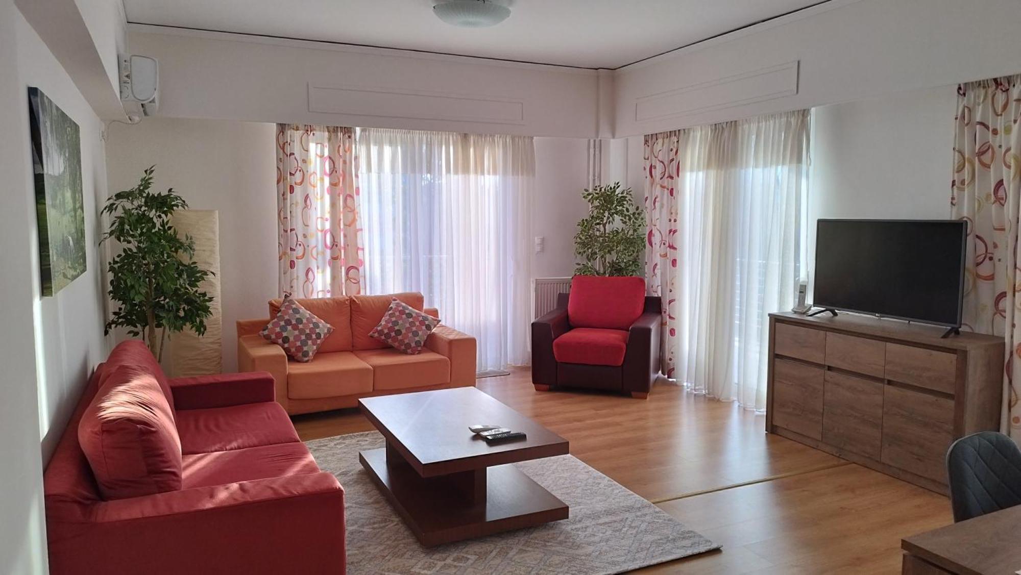 Spacious Flat Ideal For Families Atenas Exterior foto